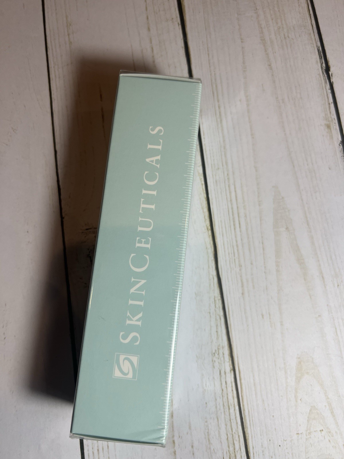 Skinceuticals Photo Corrective Essence Mist  1.7 Fl Oz