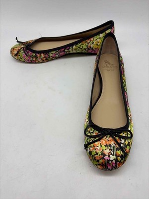 10022 Shoe Green Size 8.5 Ballet Flats