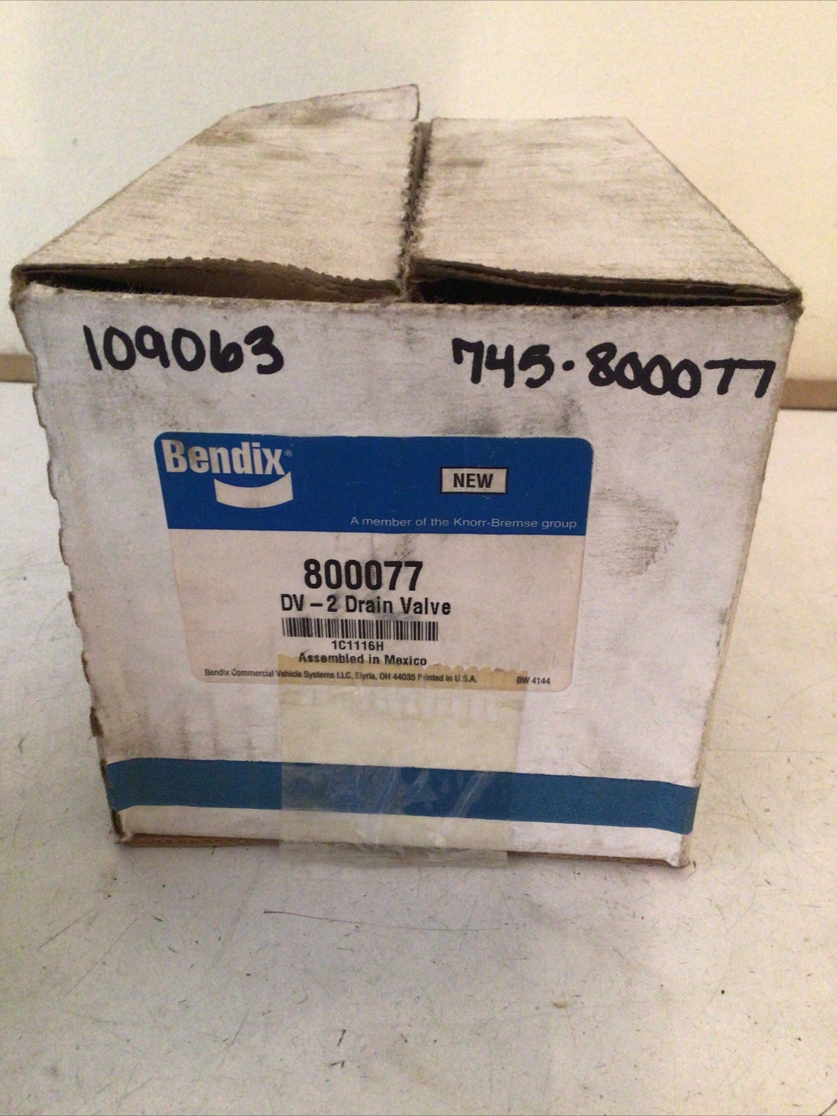 MACK 745-800077, 745800077, 109063 BENDIX DV-2 12V AUTOMATIC 