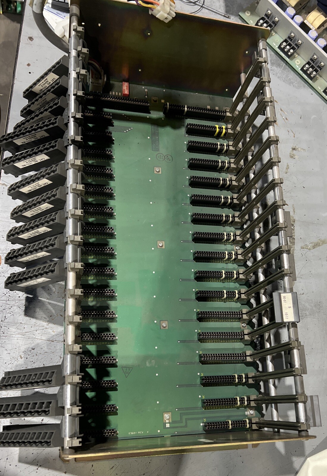 🔥Allen Bradley 1771-AD 16 Slot I/O Chassis, Used, Free Ship🇺🇸