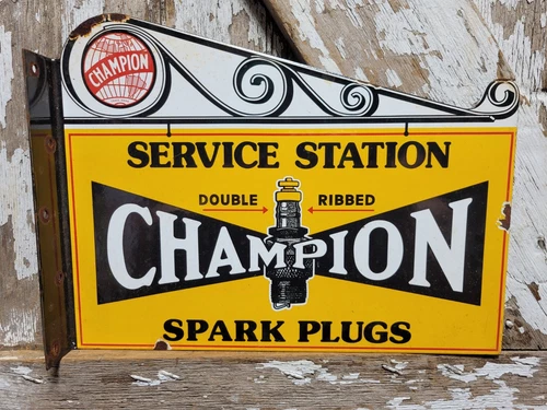 VINTAGE SPARK PLUG PORCELAIN FLANGE SIGN AUTOMOBILE ENGINE CAR TRUCK PART STORE