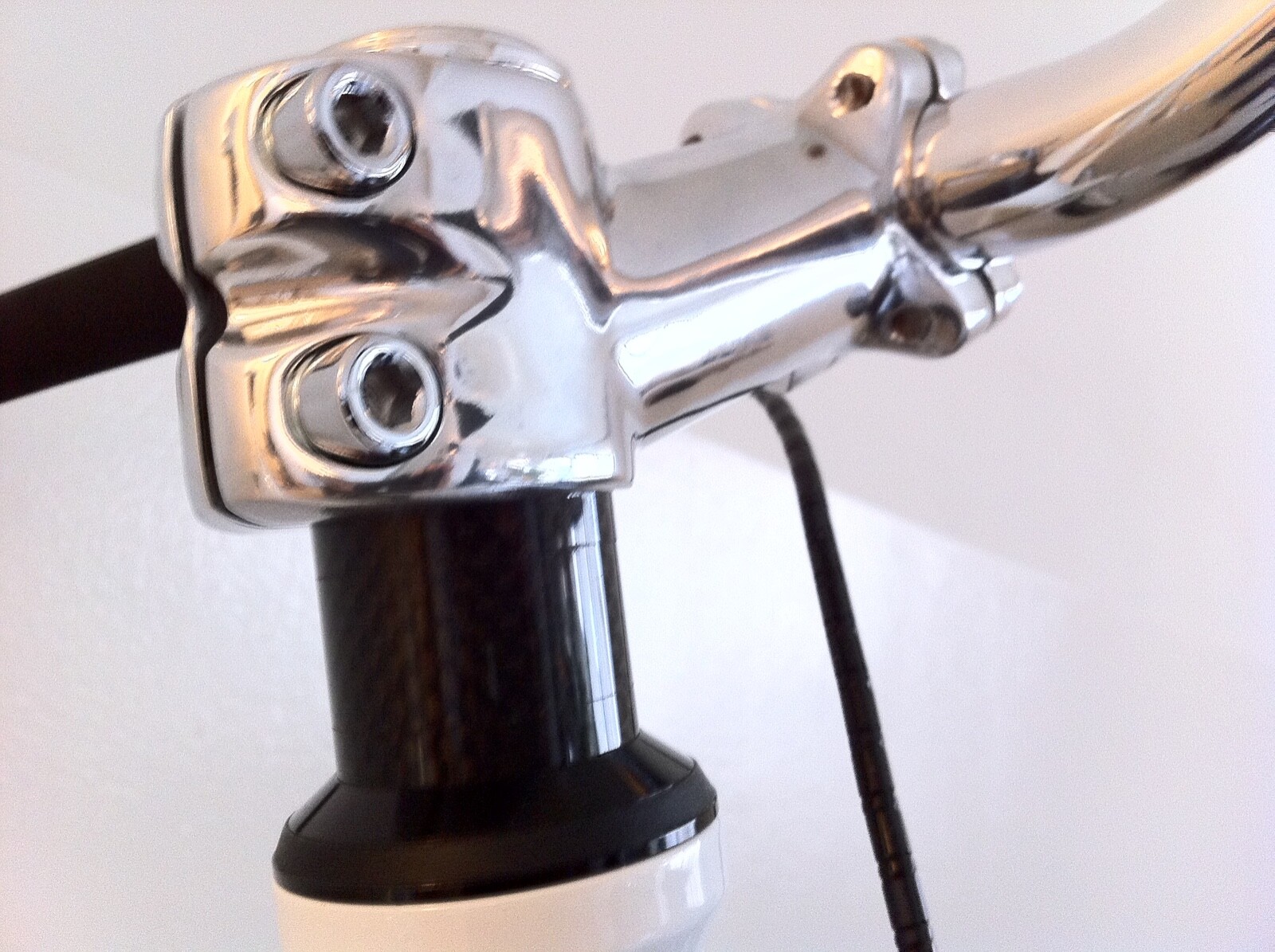 Campagnolo Record Phil Hubs Chris King Velocity Continental Gator Paul Levers 