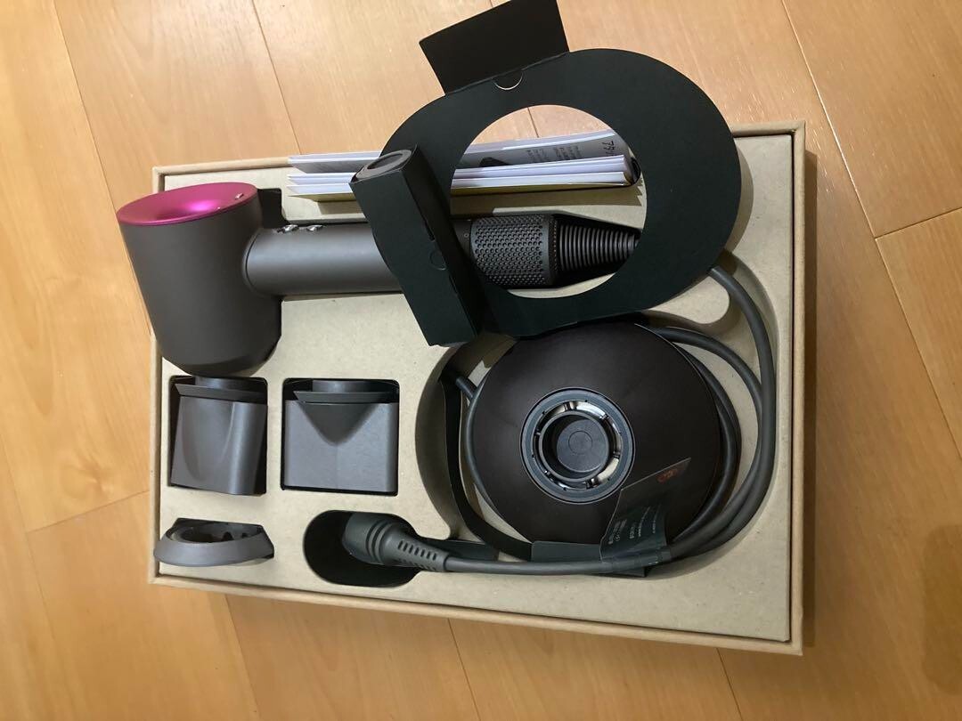 Dyson HD03 ULF IIF Supersonic Hair Dryer Fuchsia PINK From Dyson HD03 ULF IIF Supersonic Hair Dryer Fuchsia PINK From