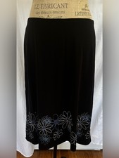 Y2K Ann Taylor Womens Knee Length Skirt w/ Floral Embroidery in Black/Blue Sz L