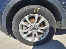 Used Wheel fits: 2020 Kia Telluride 18x7-1/2 alloy 5 spoke split spoke silver Gr