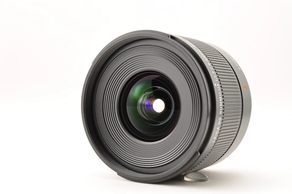 Panasonic LEICA DG SUMMILUX 9mm F/1.7 ASPH. H-X09 F1.7 [ Near MINT in Box ] #312 - Image 3 of 4