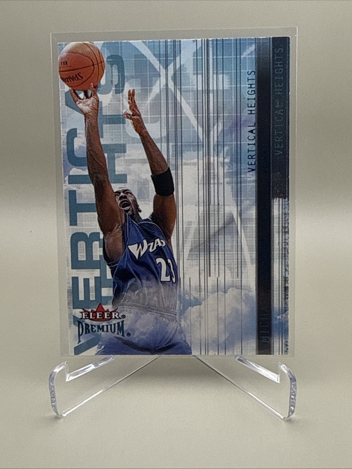 2001-02 Fleer Premium Vertical Heights Michael Jordan #14VH HOF