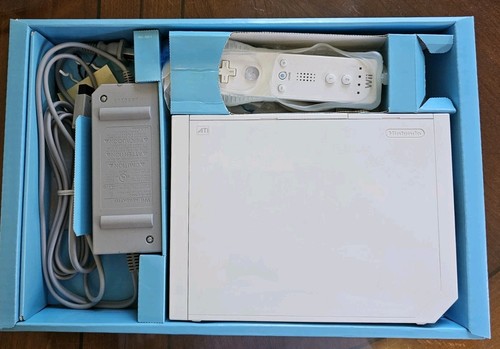 Nintendo Wii Console Bundle Complete in Box - Picture 5 of 6