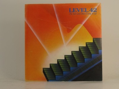 LEVEL 42 THE SUN GOES DOWN (LIVING IT UP) (73) 2 Track 7'' Single including Pictu