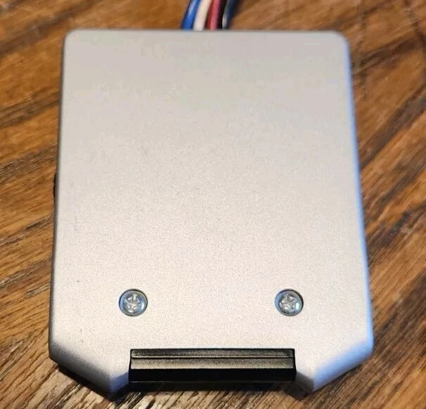 Curt Assure Trailer Brake Controller With Dynamic Screen - Image 3 of 4