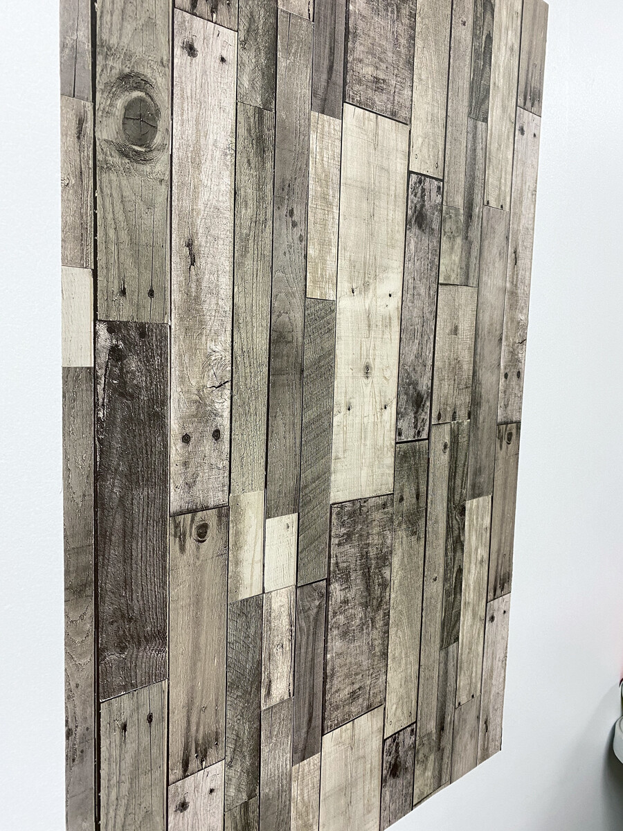 3D Rustic Wood Wallpaper – Self-Adhesive Vinyl Film, Vintage Plank Shiplap Look, White/Gray/Brown