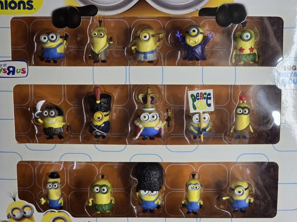 Thinkway Toys Universal Illumination Minions 15 Piece Mini