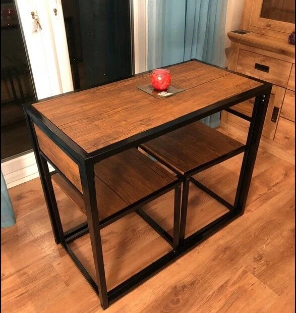 Small table and chairs for two outlet