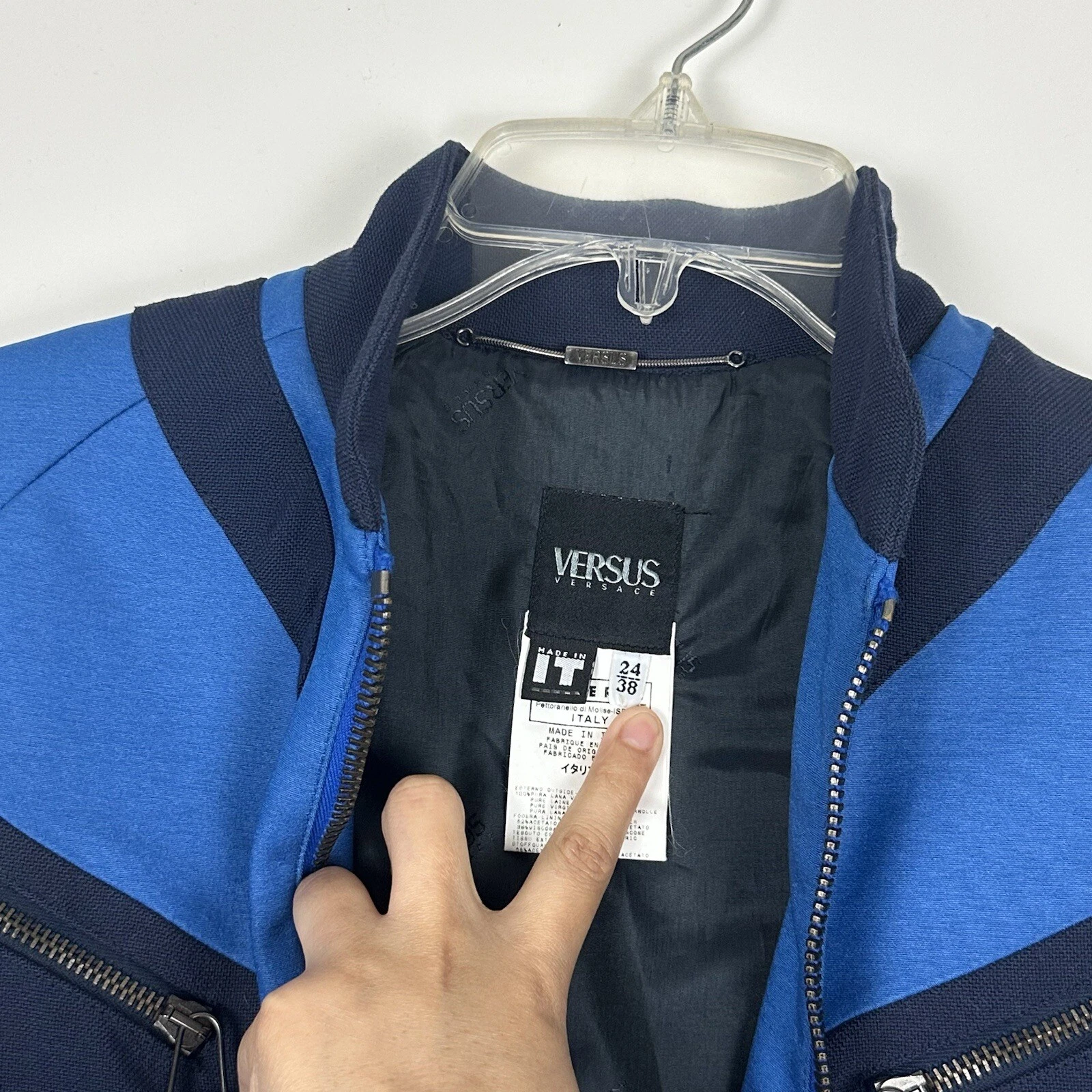 Giacca con cerniera completa Versus Versace 100% lana vergine blu su misura 24 38