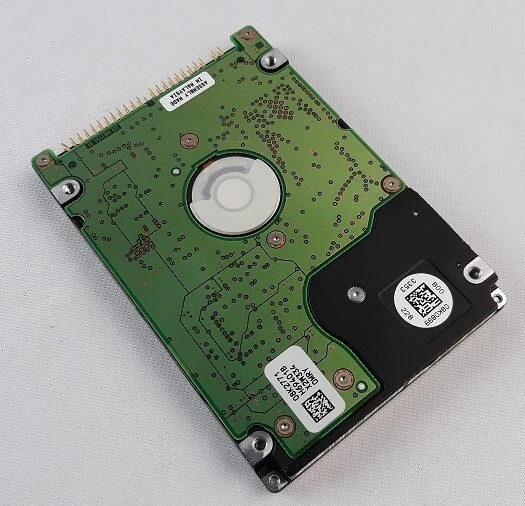 Hitachi IC25N020ATMR04-0 08K0632 Hard Disk Drive - Image 4 of 4