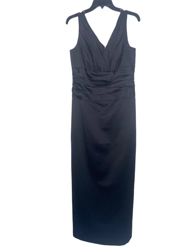 Davids Bridal Gown Size 12 Black Sleeveless V-Neck Ruched Satin Wedding Elegant 