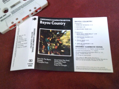 CASSETTE: CREEDANCE CLEARWATER REVIVAL Bayou country 1970s POP Rock - Picture 2 of 2