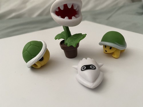 Super Mario Pirhana Plant Green Koopa Shell Blooper Squid Cake Figure Toy 4-6cm - Picture 3 of 8