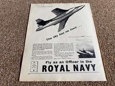 WSBK8 ADVERT 10X8 THE ROYAL NAVY - THE SKY HAS NO LIMIT.