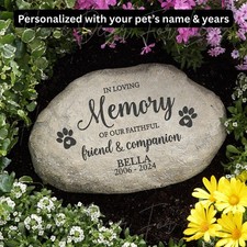 PERSONALIZED Dog Cat Pet Paw Print Memorial Grave Marker Garden Stepping Stone