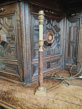 Vintage Brass Corinthian Column Table Lamp 17.5 Inches Tall Good Condition