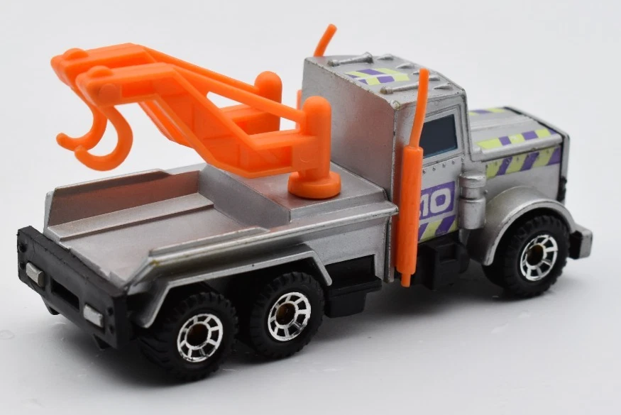 Matchbox Connectables Peterbilt Wreck Truck. Connectables. Made in China - Image 2 of 4