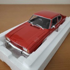 1/18 MINICHAMPS MINICHAMPS Diecast Car/Ford Capri 1700 GT 1969 Red/Ford Capri