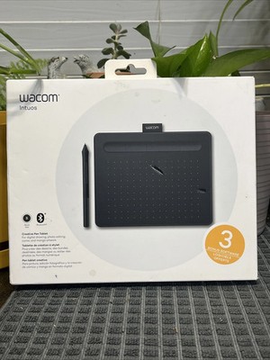 Wacom Intuos S Wireless Bluetooth Drawing Tablet CTL4100WLK0-AA open box