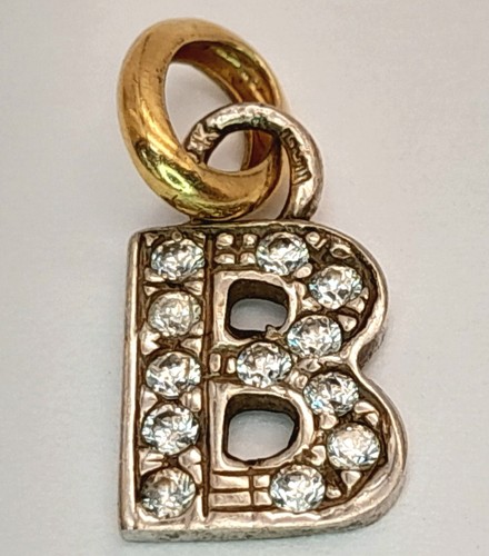 9ct Gold Diamond Initial Letter B Charm Pendant 0.8g Hallmarked - Picture 2 of 15