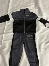 NEW Nike Infant Boys 2 Piece Jogging Set Tracksuit, Gray, Black, Size 18 Months