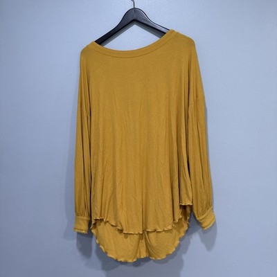 Free People Shimmy Shake Top Size M Untamed Gold Long Sleeve Open Back