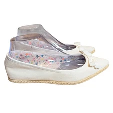 Capelli New York Women's Ballet Flats Now Pointy Shoes Size 7 White Espadrille