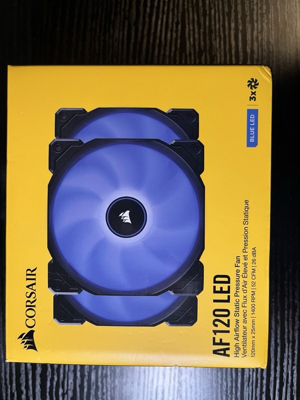 Corsair AF Series AF120 LED (2018)120mm Blue LED Case Fan 3-Pack CO-9050084-WW