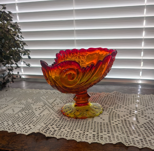 Vintage LG Wright Daisy & Button Amberina 6 3/4" Tall x 11.5" Long Console Bowl - Picture 4 of 12