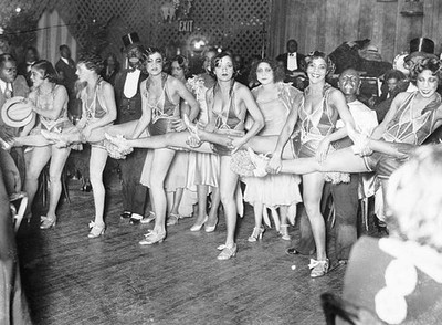 Harlem New York City Picture shows women entertainers dancing a lin- Old Photo