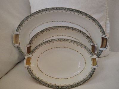 Tioga By Royal Embassy 3 Serving Pieces Green Band with White Roses