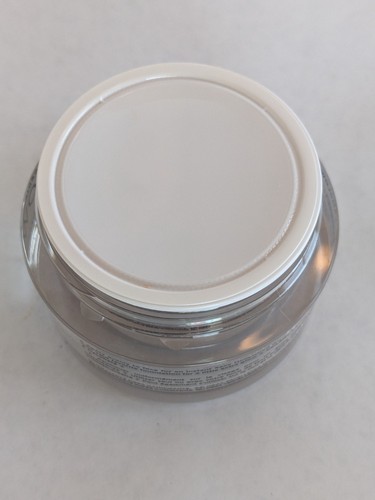 GlamGlow GLOWSTARTER Mega Illuminating Moisturizer Nude Glow 1.7oz NEW HTF NWOB - Picture 9 of 9