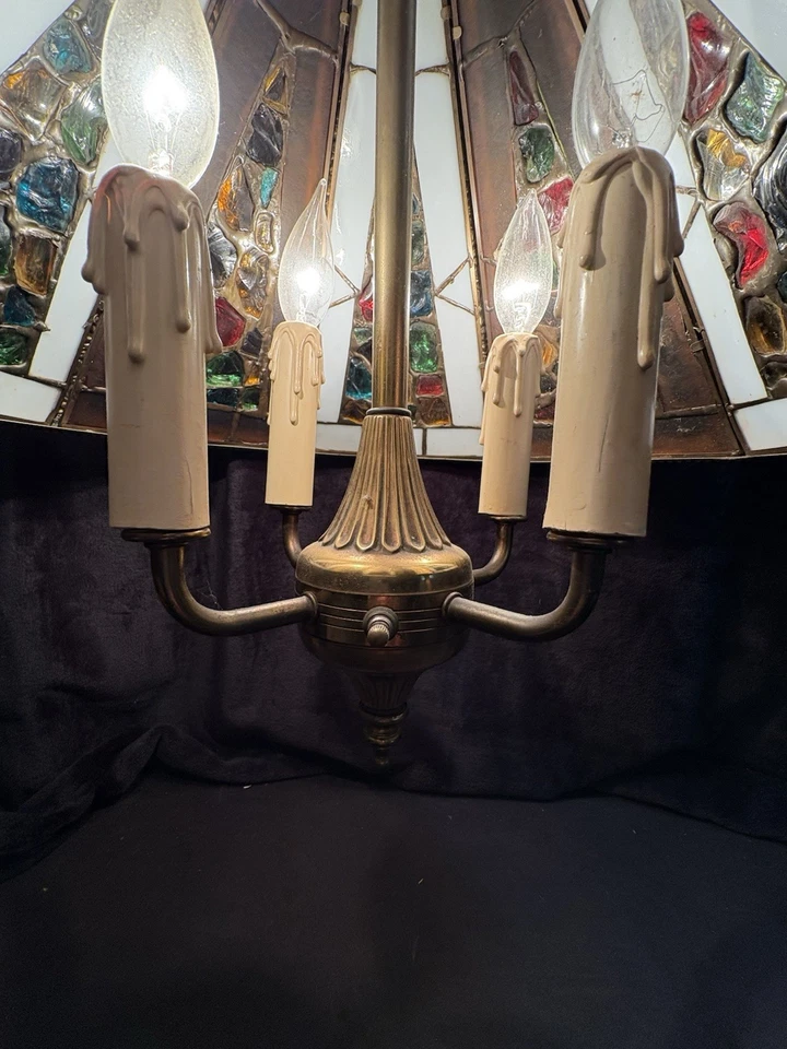 LÁMPARA/LUZ DE TECHO: Vidrio de piedras preciosas manchadas estilo Tiffany 4 luces 29" de alto Foto 4 de 4