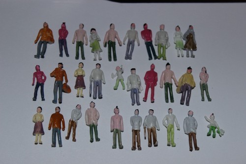 30 x HO Scale People. - 第 1/4 張圖片