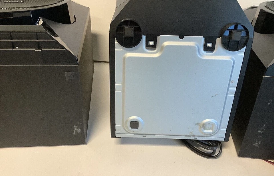 Sony MHC-EC719iP 120W Black Mini Hi-Fi System with Lightning Connector mp3 cd - Image 4 of 4