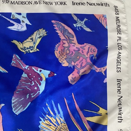 Bufanda de seda enrollada a mano 35"" águila colibrí musgo pájaro diseñador - Imagen 3 de 16