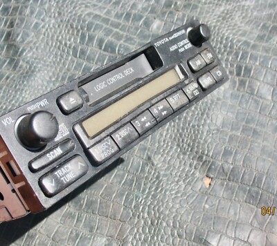 Toyota Corolla 98-02 AM FM Cassette A56409 Radio Receiver OEM
