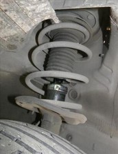 stoßdämpfer vorne rechts für TOYOTA AURIS 2.0 D FAMILIAR 2012-2015 2015 88136