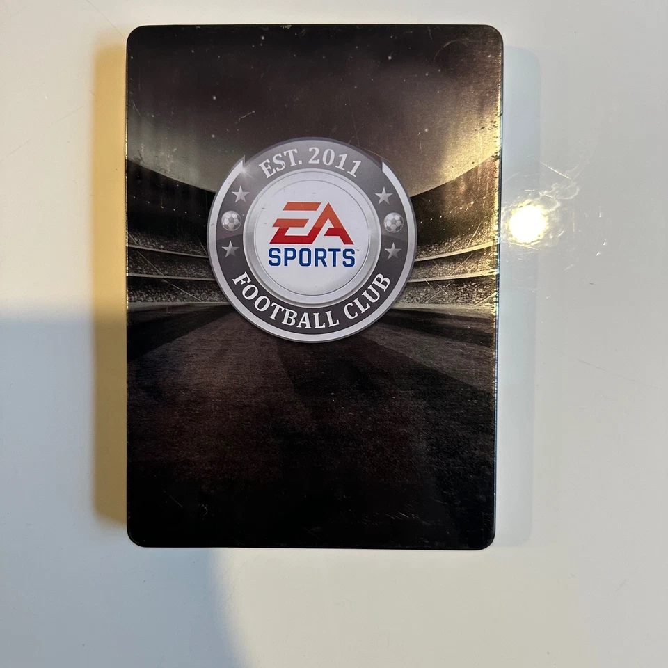 EA Sports FIFA Soccer 13 Xbox 360 Steelbook Case w/ FIFA 14 Game Disc - Image 2 of 4