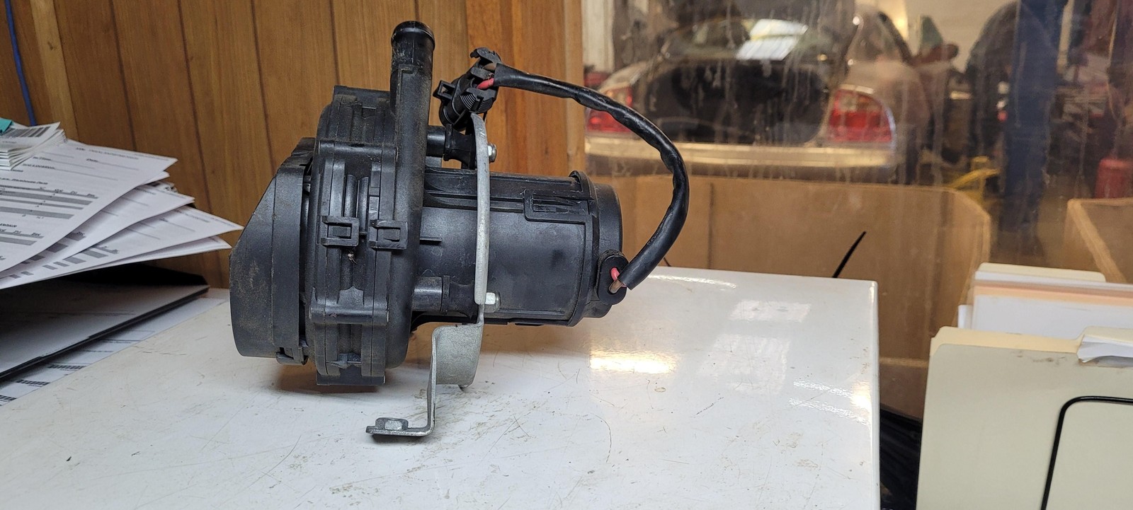2004-2008 Maserati Quattroporte M139 Secondary Air Injection Pump 72247204
