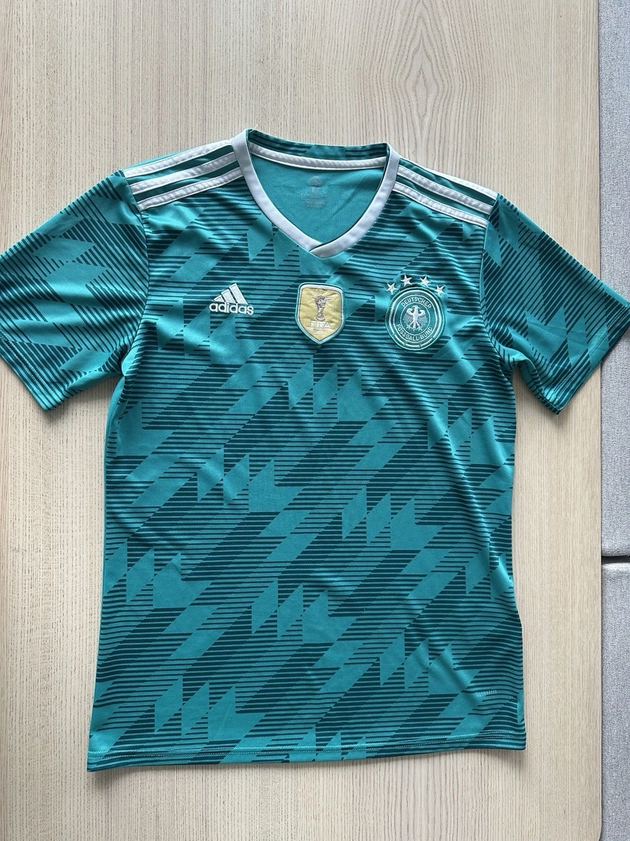 Filtran El Nuevo Uniforme De La Selección De Alemania Para El Mundial