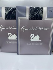 Vintage NOS 2 pairs Gloria Vanderbilt Navy Size C Daysheer Pantyhose Nylon New