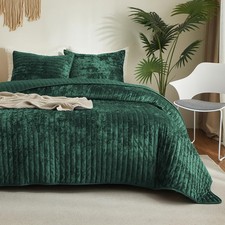 Luxury Soft Velvet Quilt Set King Size - Lightweight Velvet Bedding Set for A...