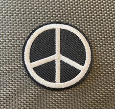 Peace Sign Symbol Black White Iron On Sew On Patch NEW