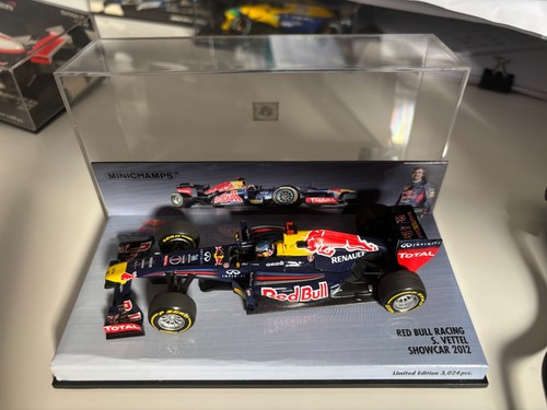 1/43 Minichamps Red Bull Racing Showcar 2012 Sebastian Vettel
